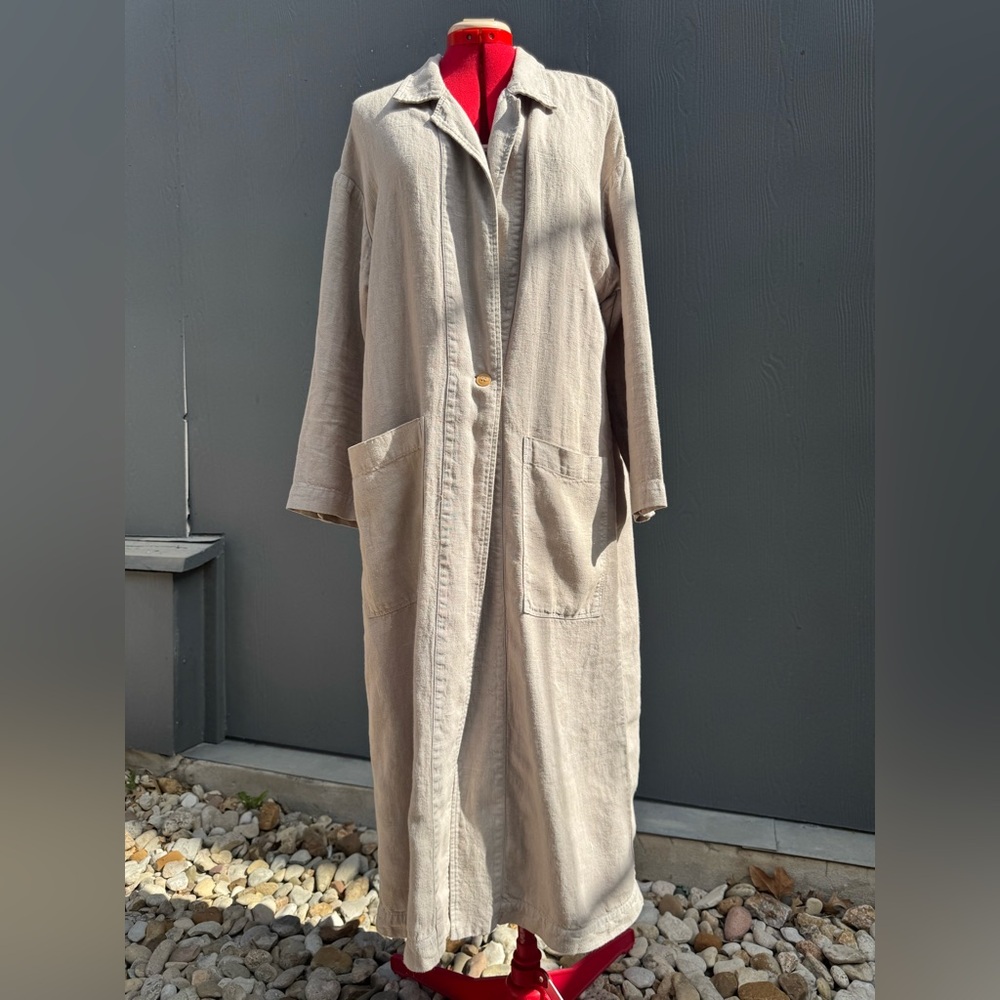 Esby Baronne Linen Duster Jacket in Beige Size LG